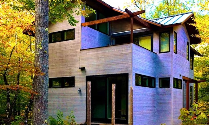 Sedgwick House | Exquisitely Modern Maine Cottage