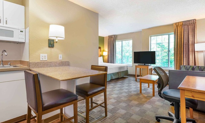 Hopelawn Hotel | Extended Stay America Suites Newark Woodbridge