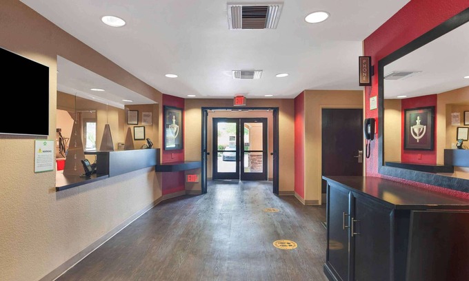 Mira Costa Hotel | Extended Stay America Suites San Diego Oceanside