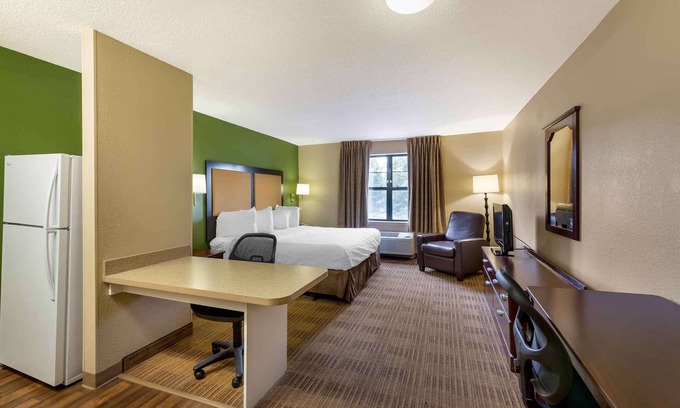 Bethpage Hotel | Extended Stay America Suites Long Island Bethpage