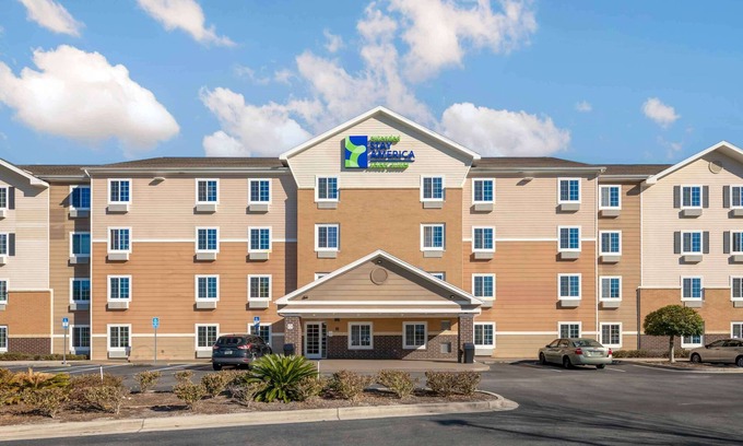 Hollyford Hotel | Extended Stay America Select Suites - Jacksonville - North