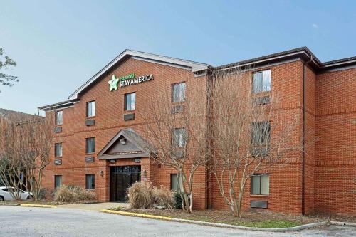 Central Newport News Hotel | Extended Stay America Select Suites - Newport News - I-64 - Jefferson Avenue