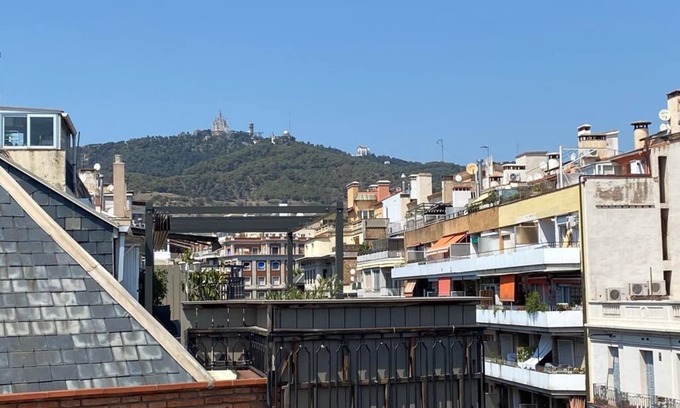 Sant Gervasi – la Bonanova Condo | Exterior room in upper area of barcelona exterior room TOP LOCATION