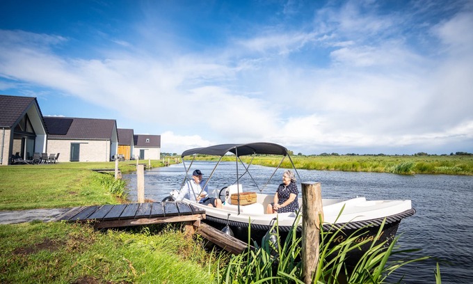 Blokzijl House | Extra luxury 2-person wellness residence in the holiday park Landal Waterresort Blocksyl