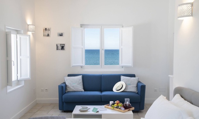 Centro Storico Apartment | Extra Luxury Apartment Sea and Castle View