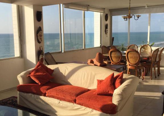 Boa Viagem Apartment | Extraordinary Seafront Apartment