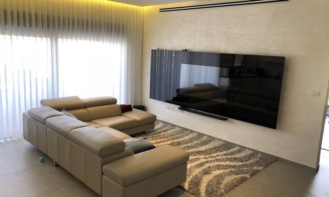 Haifa Apartment | Extravagant 4BR Apartment Near Matam Park Business Cntr