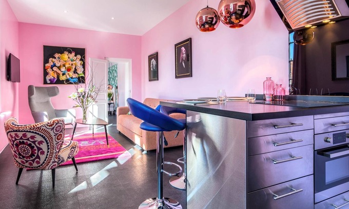 Downtown Angers Apartment | extravaganza Apartment