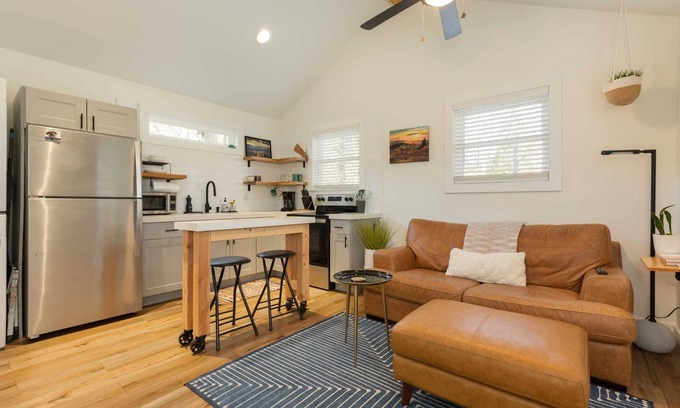 Fletcher Cottage | Extremely Clean | Cozy | Pet-Friendly Cottage
