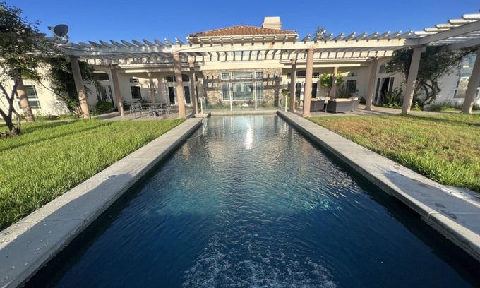 Murrieta House | Extrodinary