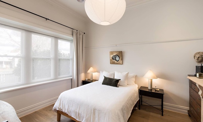 Newington House | Eyre House, Ballarat