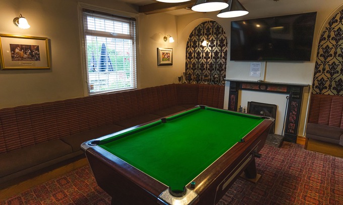 Rampton House | Eyrearms