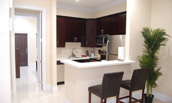 Bell Channel Bay House | EZ VILLE @ TAINO BEACH Freeport