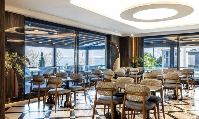 Avcilar Hotel | Ezkar Bathonea Art İstanbul Hotel