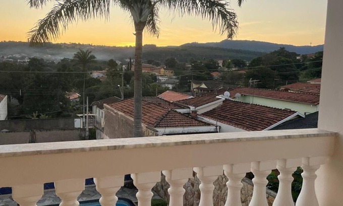 Sao Pedro House | Férias Relaxantes e Área de Lazer Completa com Piscina, Sauna e Área Gourmet