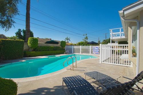 Northwest Anaheim House | F-15 Haunted Mansion