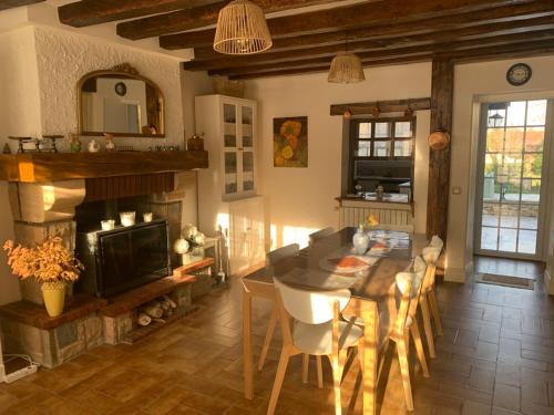 Montry House | F&B's Garden 10 min Disneyland Paris