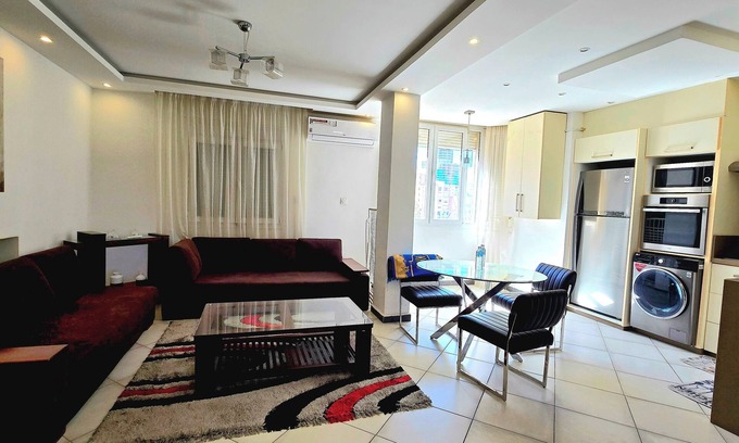 Hai Akid Lotfi Apartment | F2 HAUT STANDING, AKID LOTFI Close to all amenities with secure parking