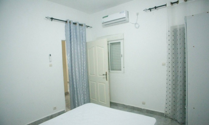 Pointe des Almadies Apartment | F3 Climatisé et Très Agréable