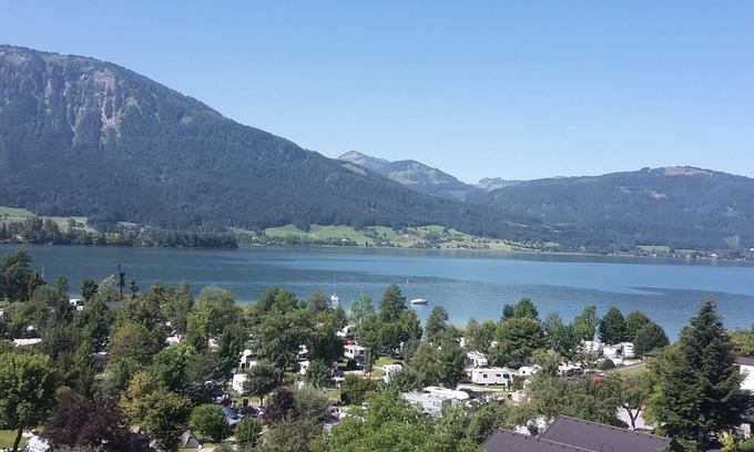 Sankt Wolfgang im Salzkammergut Condo | Fantastic view of the Wolfgangsee
