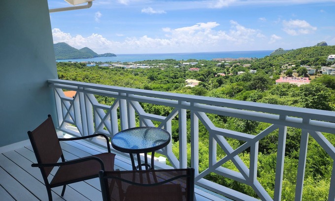 Gros Islet Apartment | Fab Lux 2 - 2 bedrooms Apartment in Gros Islet with excellent Island sea view.