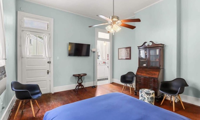 Esplanade Ridge Apartment | Fab Studio | Bayou St. John | Tree-Lined Street