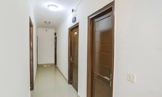 East of Kailash Hotel | Fabexpress Jpm Harshdeep