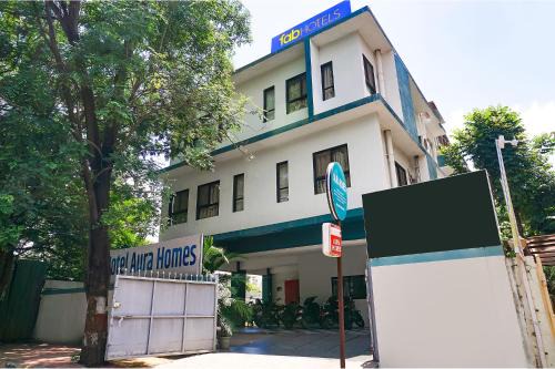 Pimpri - Chinchwad Hotel | FabHotel Aura Homes - Nr Khandoba Mandir