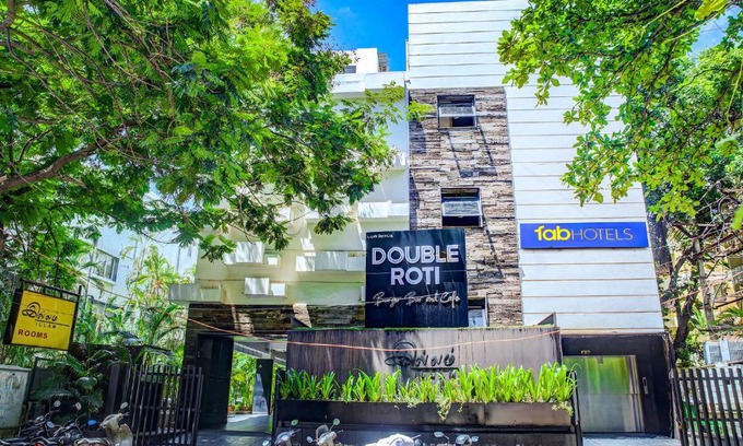 Teynampet Hotel | FabHotel Illam Hospitality