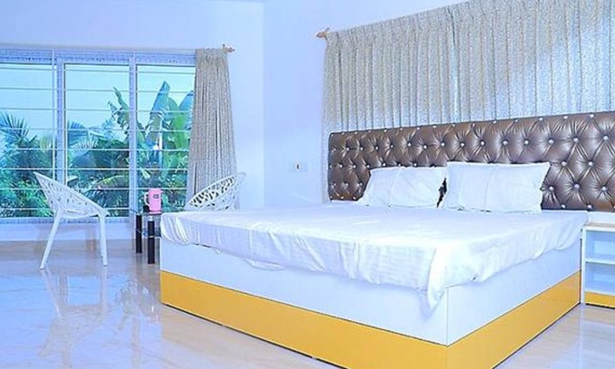 Koonimedu Hotel | Fabhotel Octagon Beach Resort