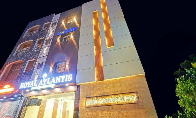 Thousand Lights Hotel | Fabhotel Royal Atlantis Studio Apartments