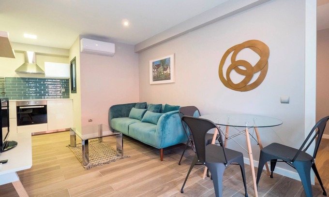 Porta Apartment | FABRA SA2 - One Bedroom Apartment, Sleeps 2