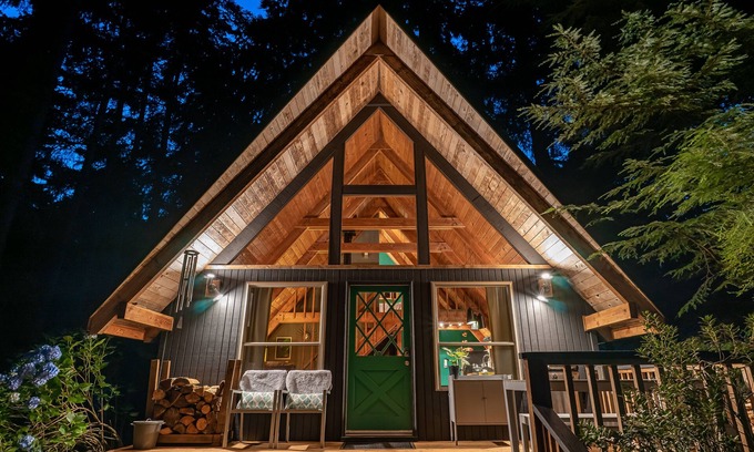 Clinton Cabin | Fabulous 2 Bedroom/2 Bath A-frame Retreat - The Coolest Place On Whidbey Island!