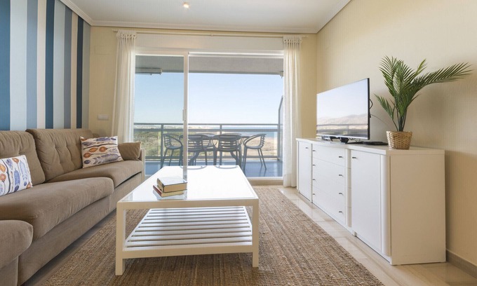 Playa de Gandia Apartment | Fabulous beach condo for a great vacation. Amazing Sea Views!