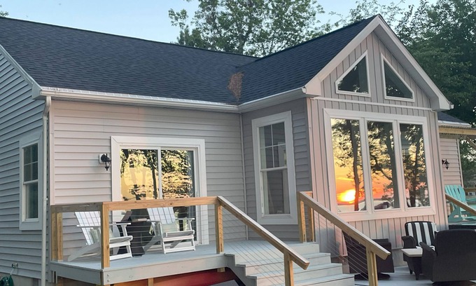 Crocheron House | Fabulous Beach House on Elliott Island -beautiful sandy beach, tranquil 6 acres