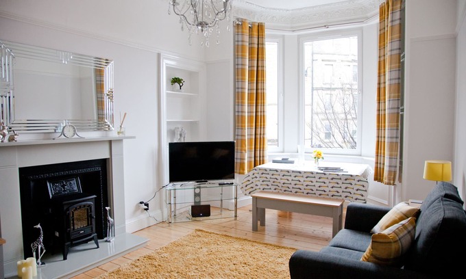 Bonnington Apartment | Fabulous City Centre Apartment Broughton/Canonmills Area
