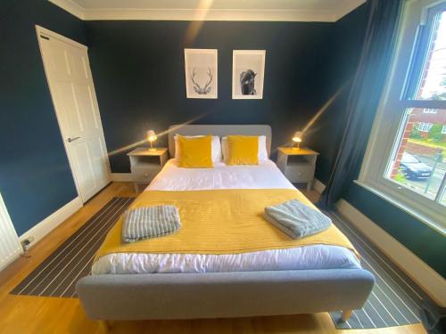 New Forest District House | Fabulous cottage in the heart of the New Forest - Great for families and groups, sleeps 9