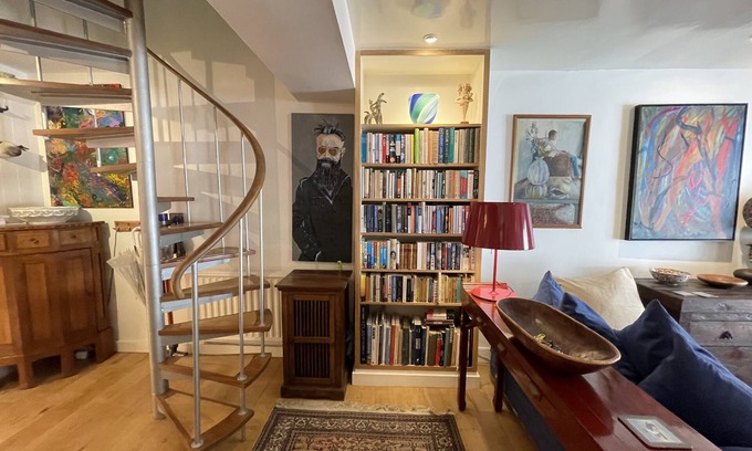 Paddington Apartment | Fabulous duplex mews home by Paddington Station.