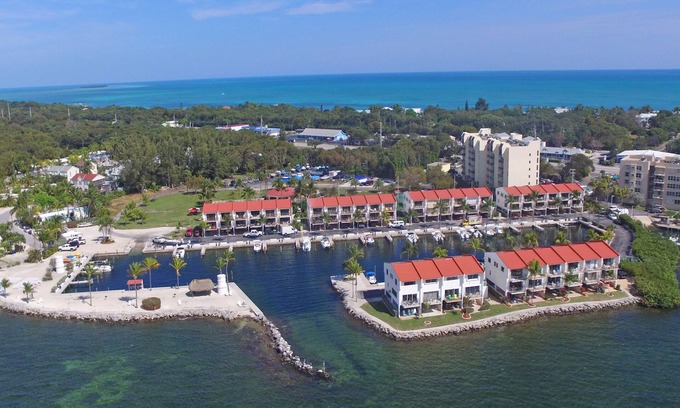 Islamorada House | Fabulous Futura Yacht Club Townhome with boat slip!