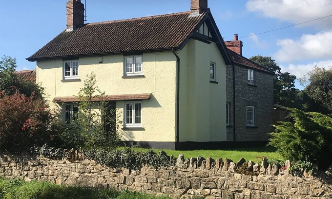 Staple Fitzpaine Other | Fabulous Large Country House - Private Hot Tub