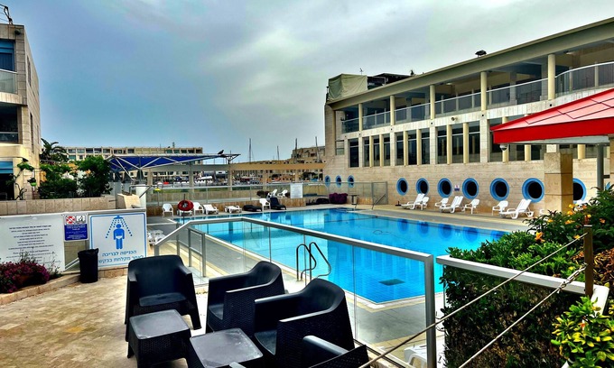 Herzliya Pituach Apartment | Fabulous Marina Herzliya Garden apt