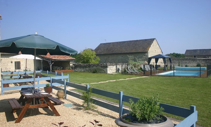 Princay House | Fabulous newly converted cottage with swimming pool and games room