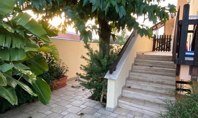 Torre Suda House | Fabulous one bedroom apartment just steps from the crystal clear sea in a residential area