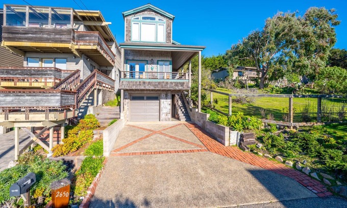 Marine Terrace House | Fabulous, Pet-Friendly Rental in Marine Terrace! Steps from Fiscalini Ranch!