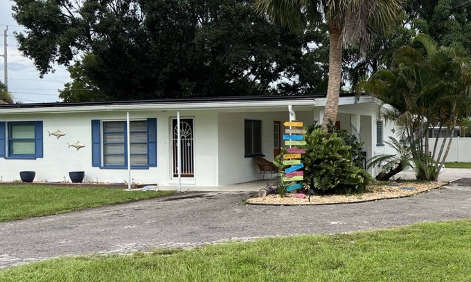Charlotte Park House | Fabulous Punta Gorda home!