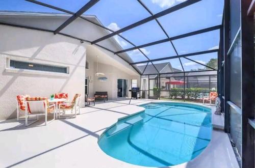 Lake Berkley Villa | Fabulous, Quiet Family Resort Vacation Home, South Facing Pool, at Lake Berkley Resort, Near Disney, SeaWorld