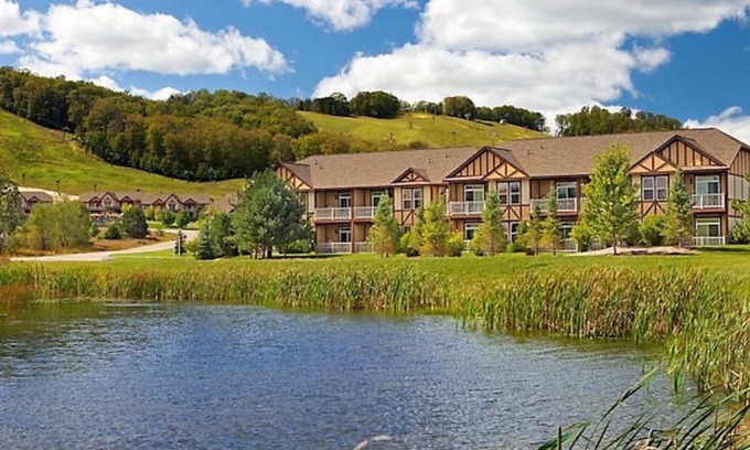 Boyne Falls Resort | Fabulous Scenic Fall Retreat Oct 10-17