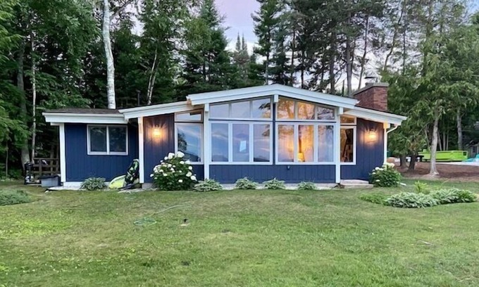 Kewadin House | FABULOUS TORCH LAKE - 30 DAY RENTAL