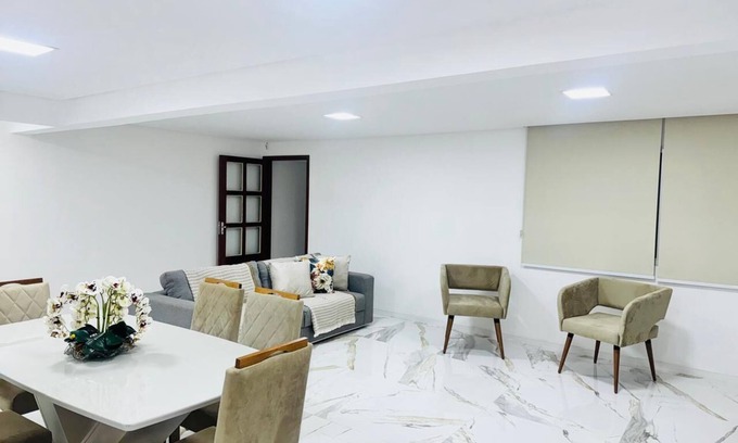 Pajucara Apartment | Facing the Ferris Wheel! Ed Canoa 601 Beira Mar With Parking Included