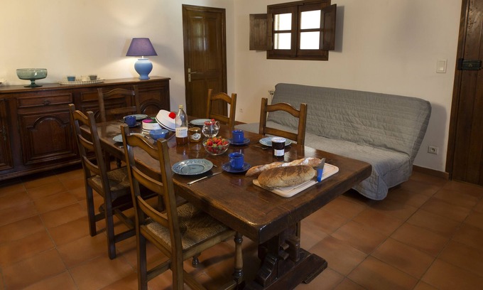 Forcalquier House | Facing the orchard and the Alps, Gite Montagne de Lure for five people